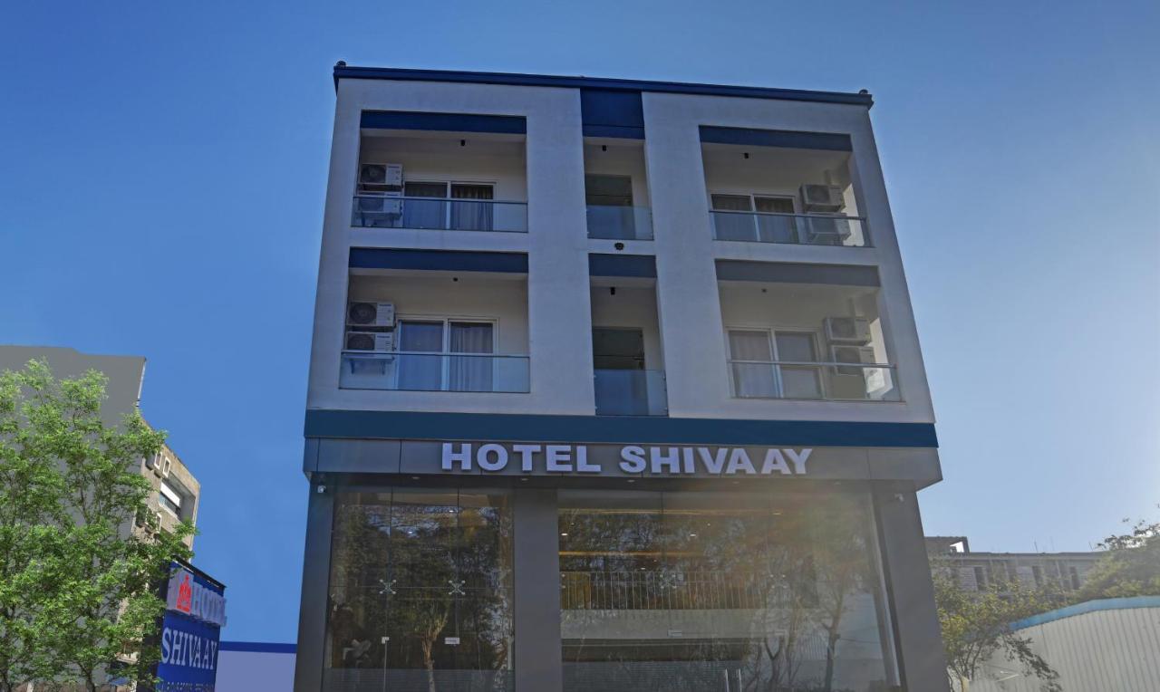 Treebo Shivaay Hotell Indore Eksteriør bilde