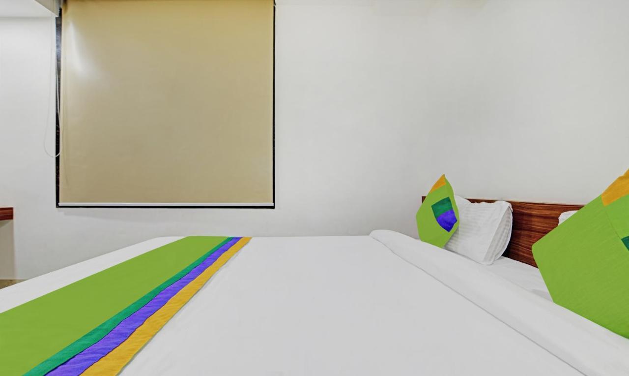 Treebo Shivaay Hotell Indore Eksteriør bilde